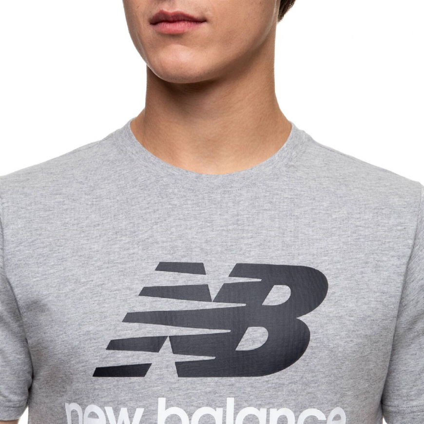 Футболка чоловіча New Balance Essentials Stacked Logo MT01575AG - Зображення №5