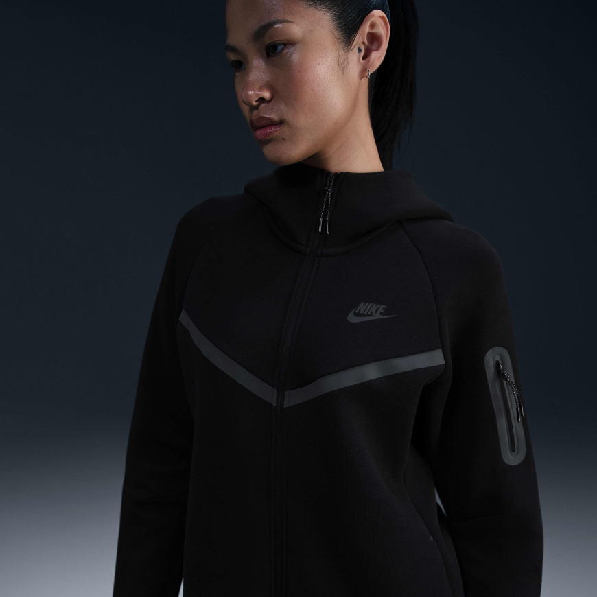 Джемпер жіночий Nike Sportswear Tech Fleece Windrunner Full-Zip Hoodie HV6747-010 - Зображення