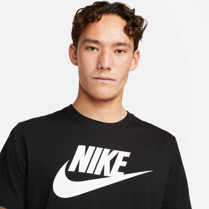 Футболка чоловіча NIKE  M NSW TEE ICON FUTURA   AR5004-010 - Зображення №3