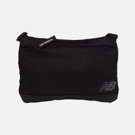 Сумка New Balance SLING ESSENTIAL LAB53514BK