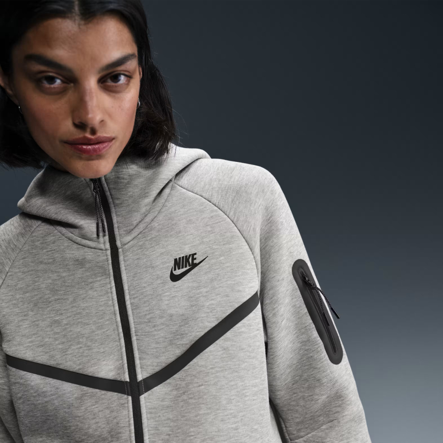 Джемпер жіночий NIKE  HV6747-063 - Зображення №2