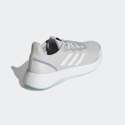 Кросівки для бігу жіночі ADIDAS QT RACER Q46322