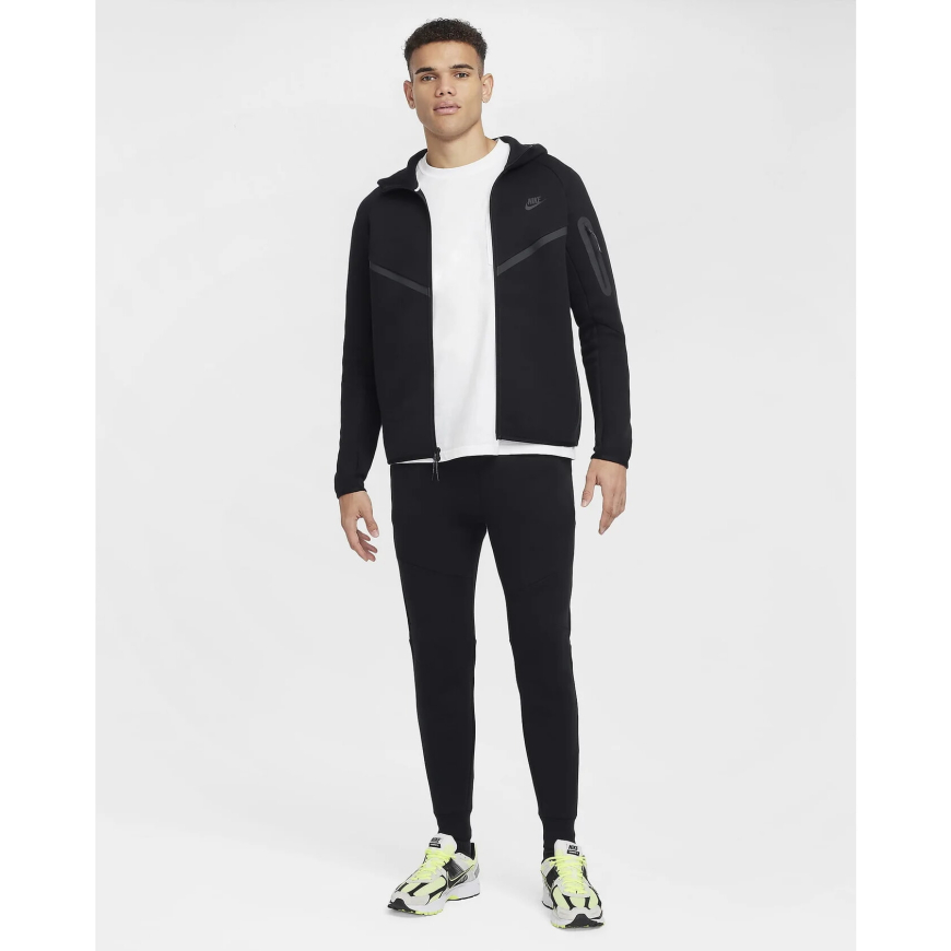 Джемпер чоловічий NIKE Sportswear Tech Fleece Windrunner Black HV0949-010 - Зображення №3