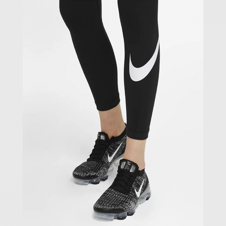 Легінси жіночі Nike Sportswear Essential CZ8530-010 - Зображення №4