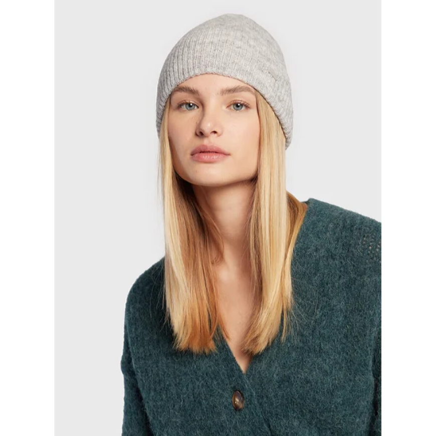Шапка жіноча 4F CAD012 - Зображення