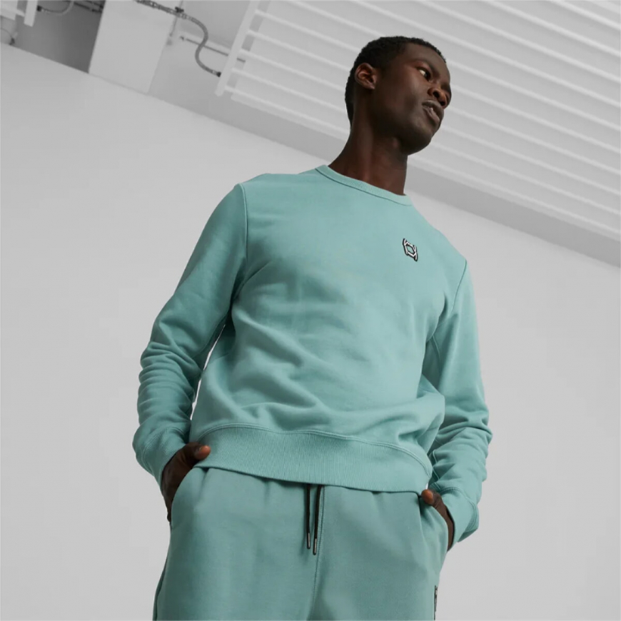 Толстовка чоловіча PUMA PIVOT CREW EMB MEN'S BASKETBALL PULLOVER 53324914 - Зображення