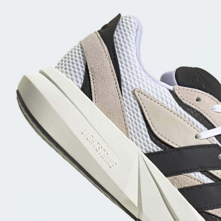 Кросівки чоловічі ADIDAS LIGHTBLAZE JH6944 - Зображення №8