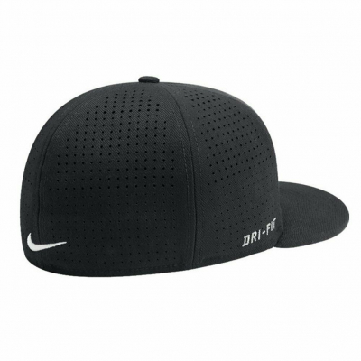 Бейсболка NIKE TRUE VAPOR SF CAP 633158-010