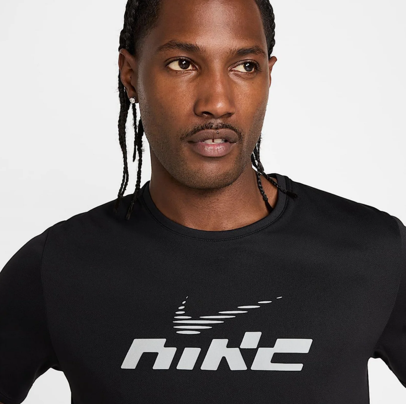 Футболка чоловіча Nike Miler Flash Black IB4127-010 - Зображення №4