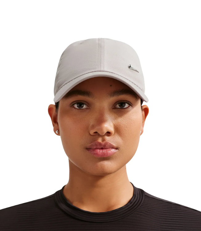 Кепка унісекс NIKE Dri-Fit Club Metal Swoosh  FB5372-009 - Зображення №6