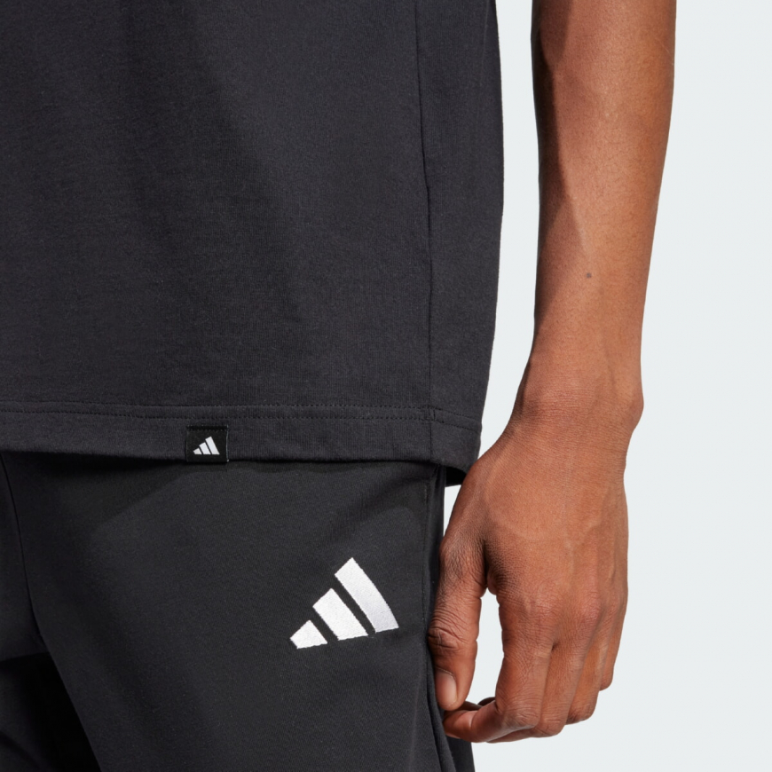 Футболка чоловіча ADIDAS OUNGE SLIDES GRAPHIC POCKET JC5283 - Зображення №3